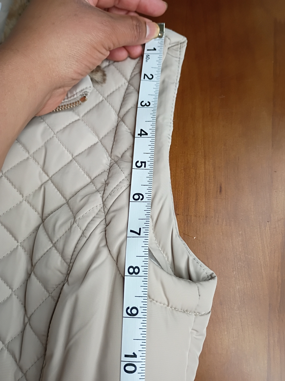 Calvin Klein Quilted Faux-Fur Collar Puffer Vest - Beige - Picture 11 of 12